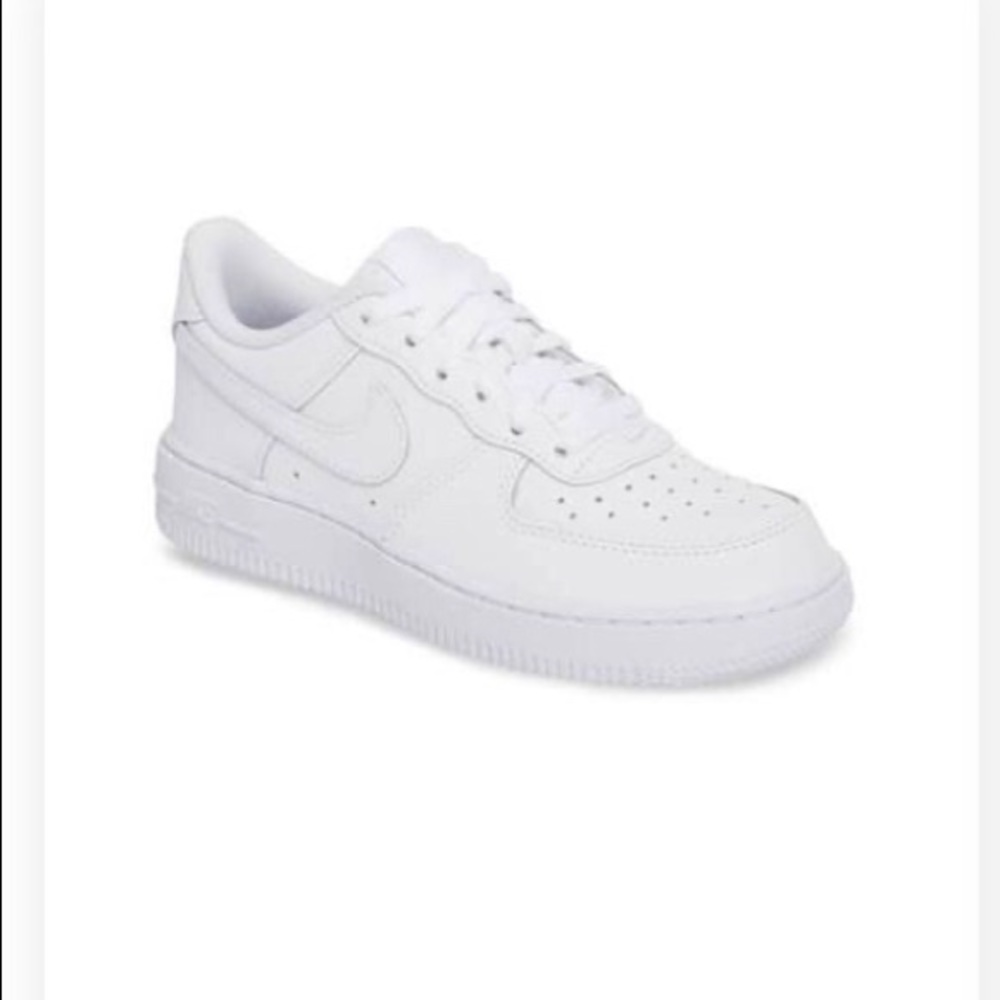 ISO FOR THESE ITEMS!!!! - Picture 2 of 3